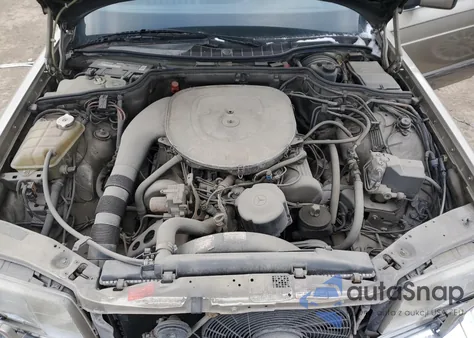 1986 Mercedes-Benz 420 Sel из США, поврежденный, VIN WDBCA35D2GA246302